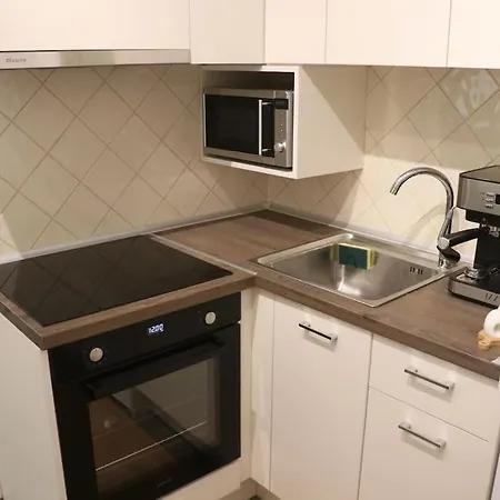 D1suite στα λαδάδικα Thessalonique