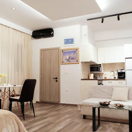 D1suite στα λαδάδικα *